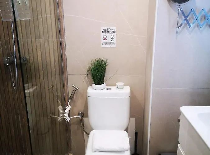 Riviera Deluxe Wlora