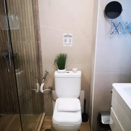 Riviera Deluxe Vlorë