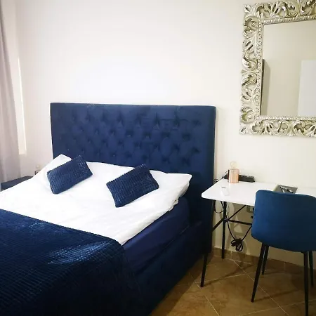 Riviera Deluxe Appartamento Vlorë