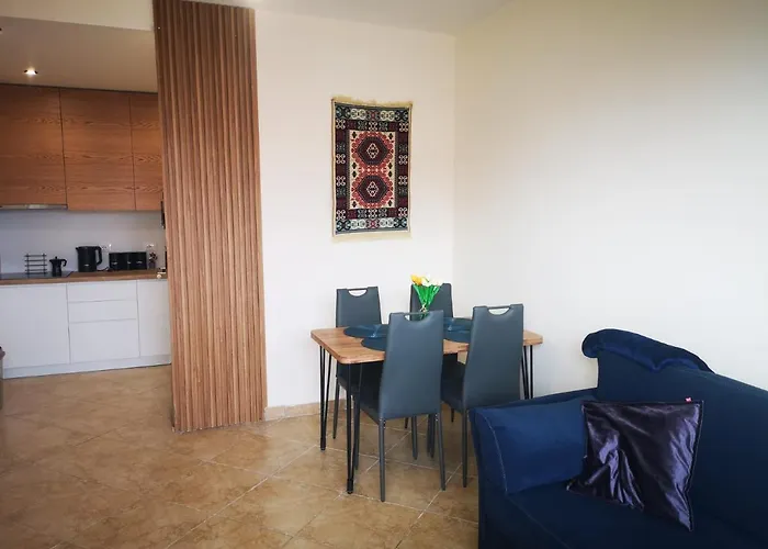 Riviera Deluxe Apartment